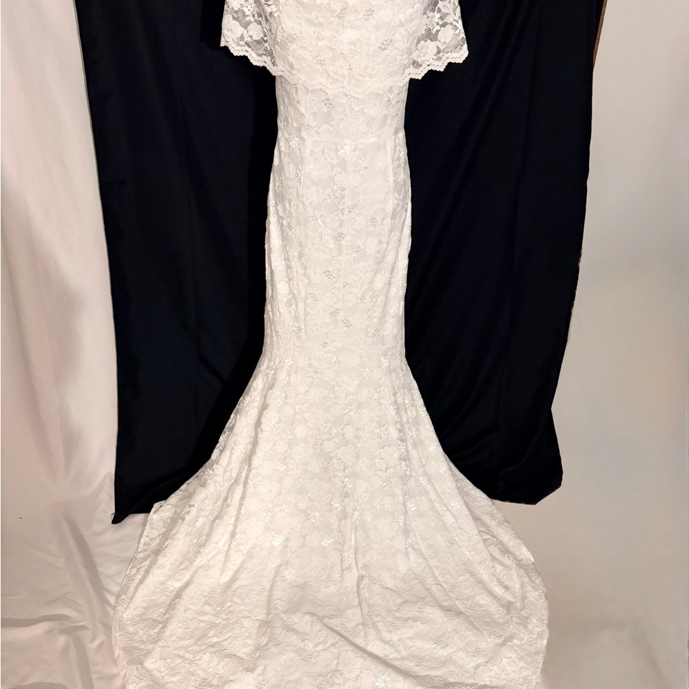 White Lace Mermaid Wedding Dress